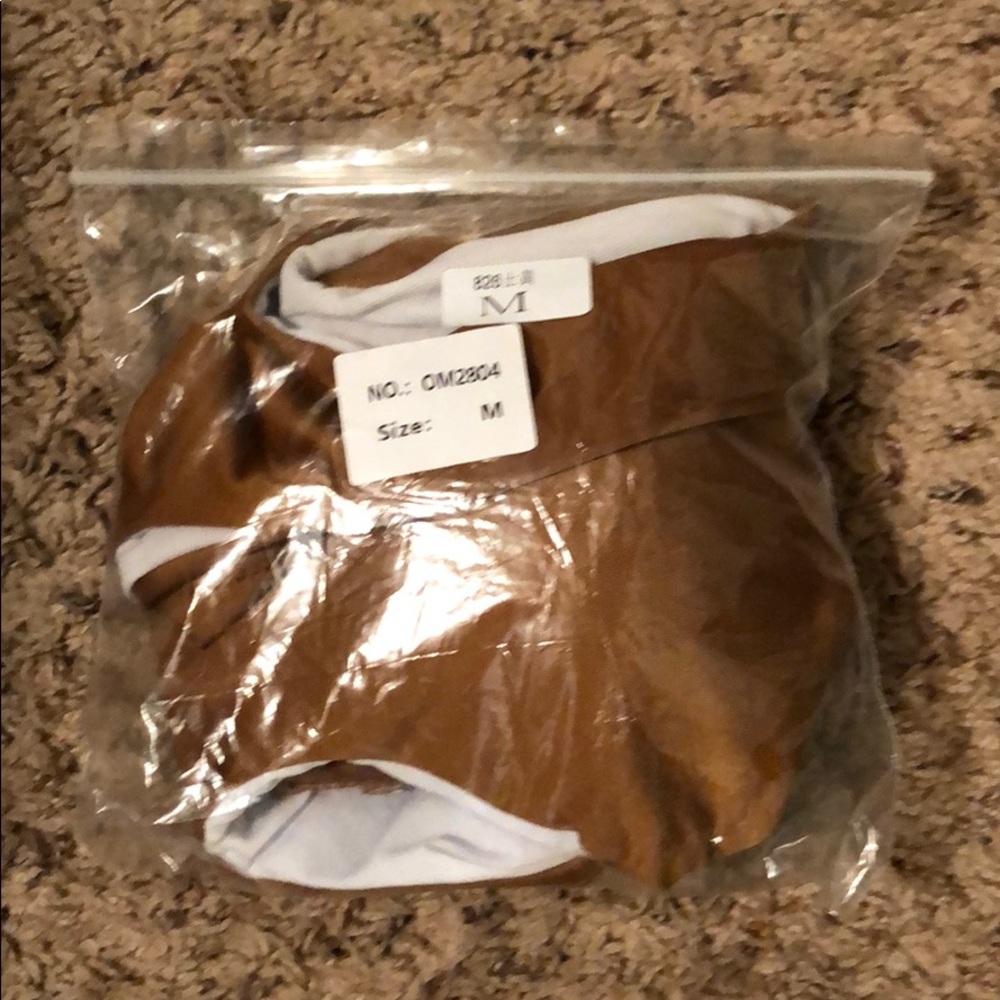 Tan Rio cut Bikini - Picture 3 of 3